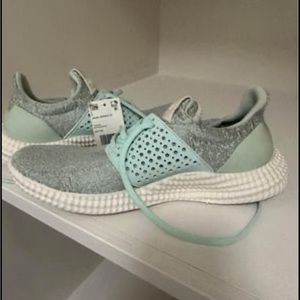 Brand new Adidas Ortholite - size 8